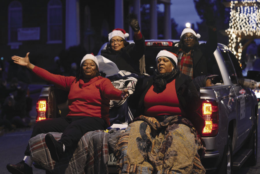 J-Orange Rotary holiday parade_3935.jpg